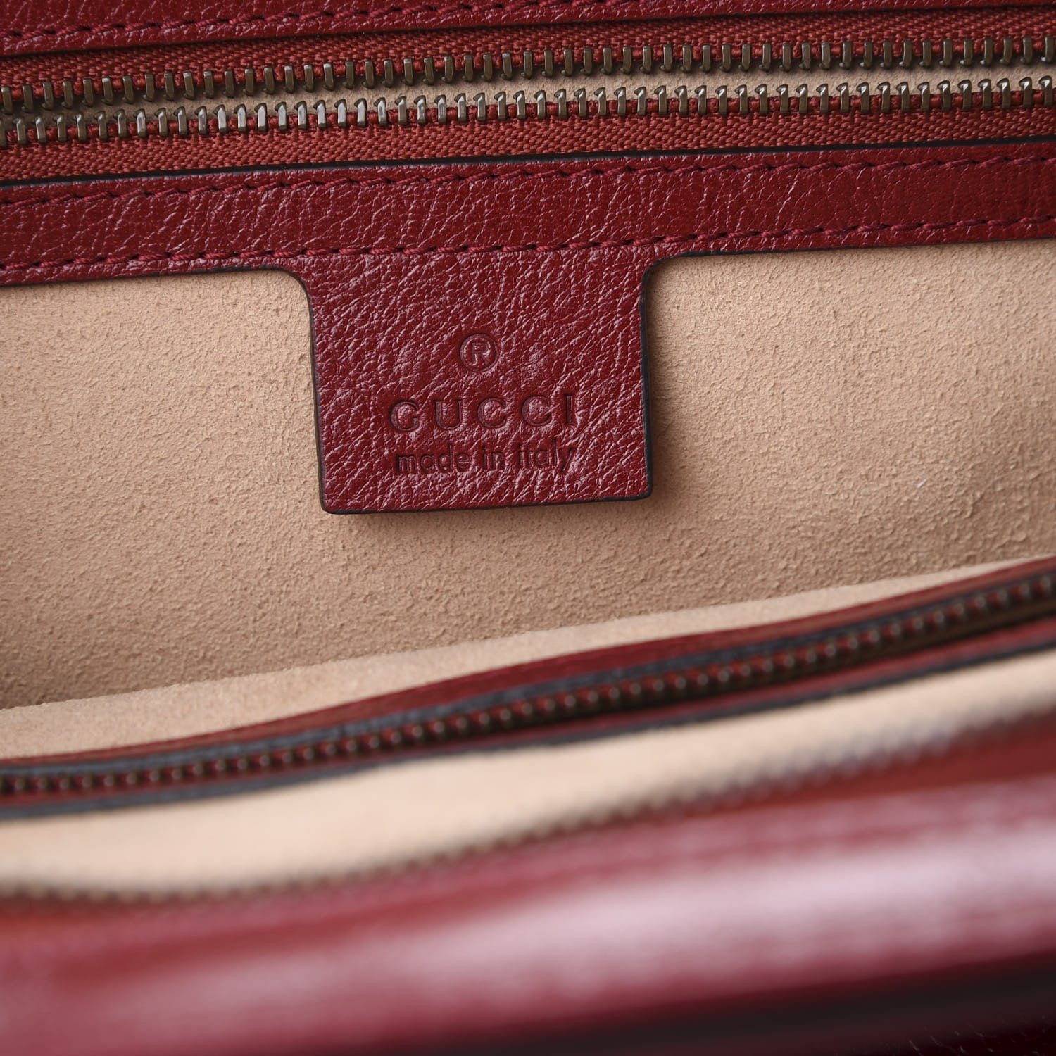 Gucci Piuma Lux Energy Medium Re(Belle) Top Handle Bag Romantic Cerise 7 of 10