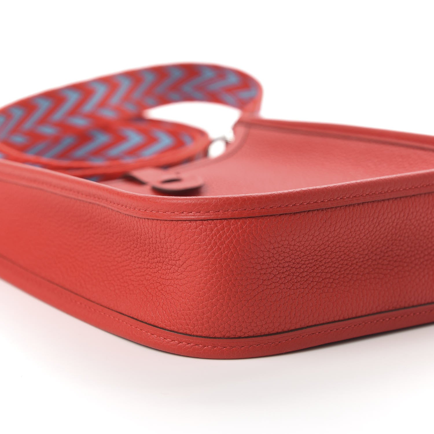 Hermes Taurillon Clemence Evelyne TPM Rouge De Coeur Bleu Du Nord 6 of 10