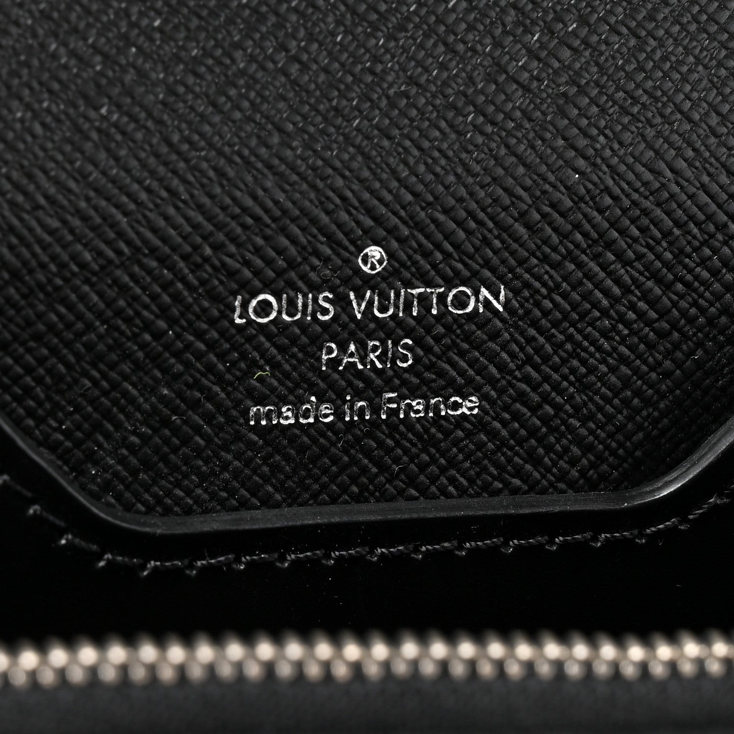 Louis Vuitton Taiga Neo Robusto 2 Compartment Briefcase Black 6 of 12