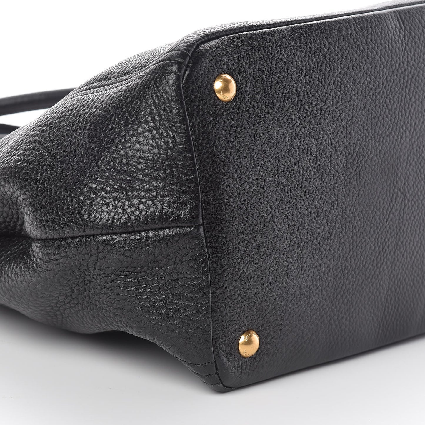 Vitello Daino Tote Black