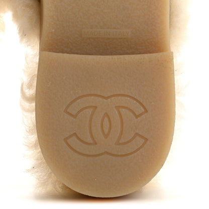 Chanel Suede Shearling CC Cap Toe Mules 38.5 Beige Black 8 of 9