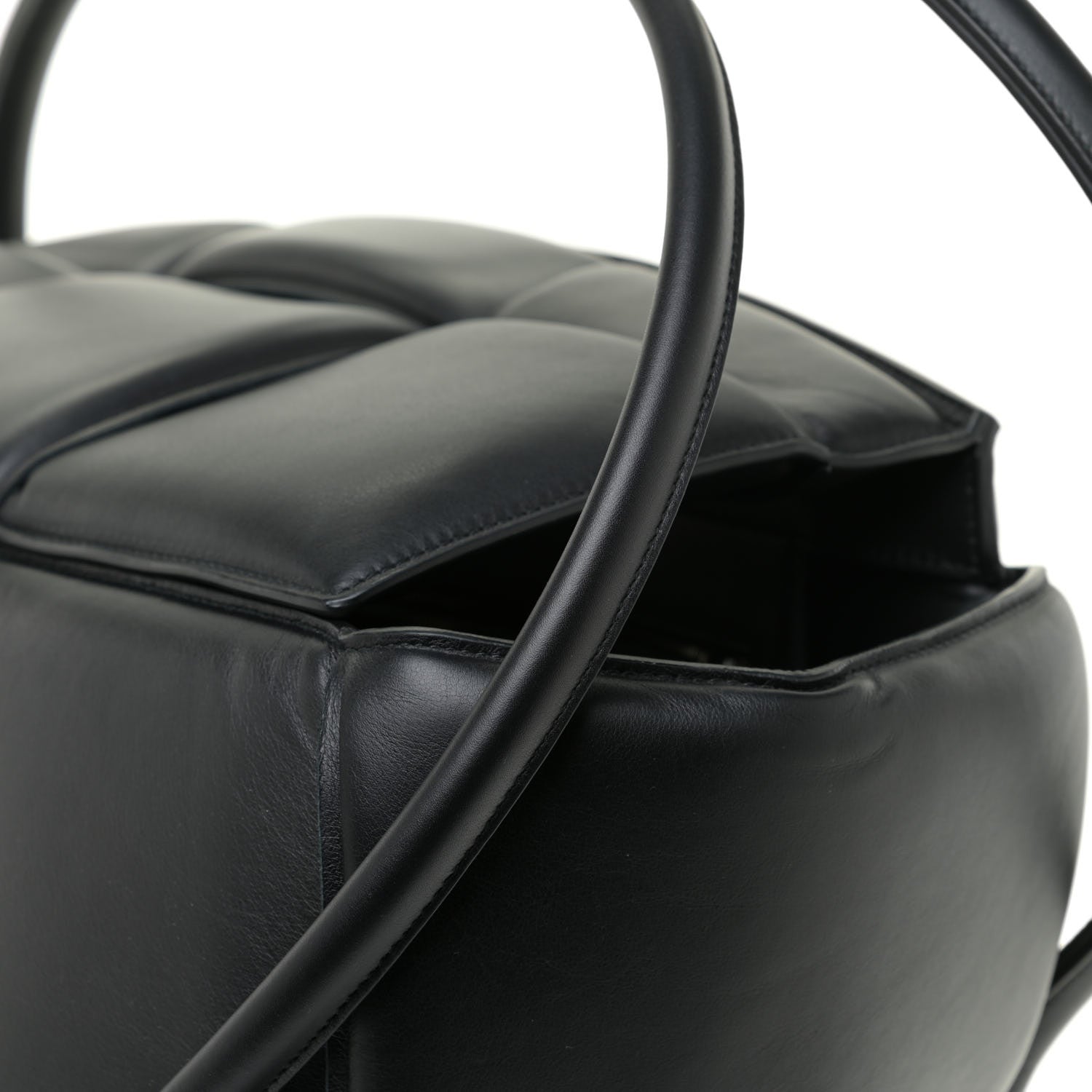 Bottega Veneta Nappa Maxi Intrecciato Padded Large Arco Black 10 of 11