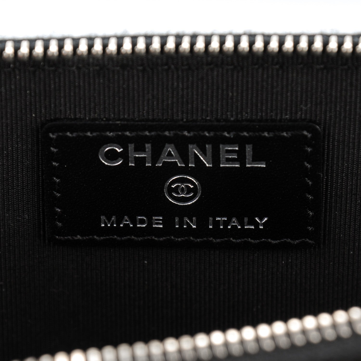 Chanel Caviar Quilted Zip Around Phone Holder Black 6 of 7