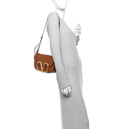 Valentino Garavani Smooth Calfskin Supervee Shoulder Bag Saddle Brown 2 of 9