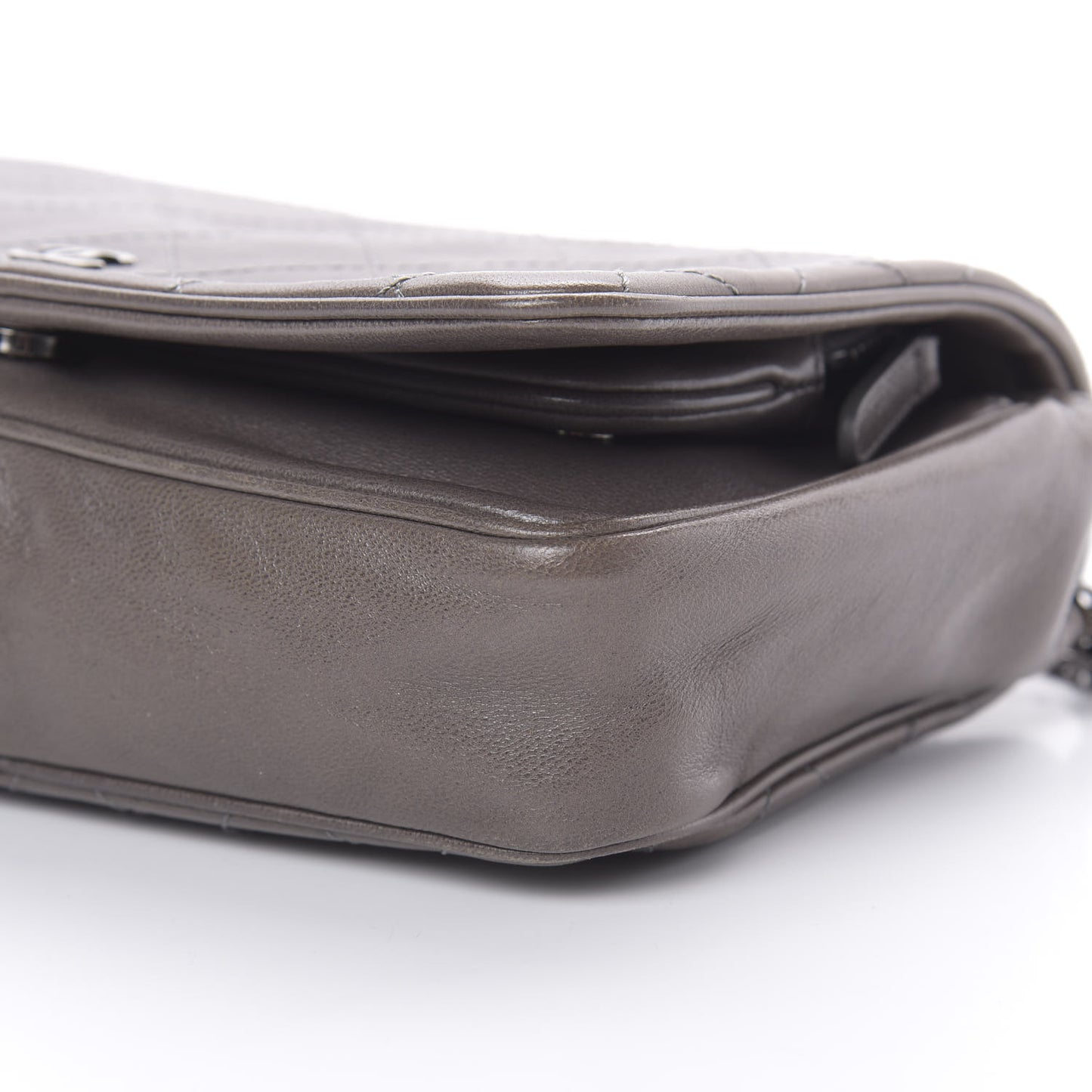 Calfskin Diamond Stitched Flap Grey