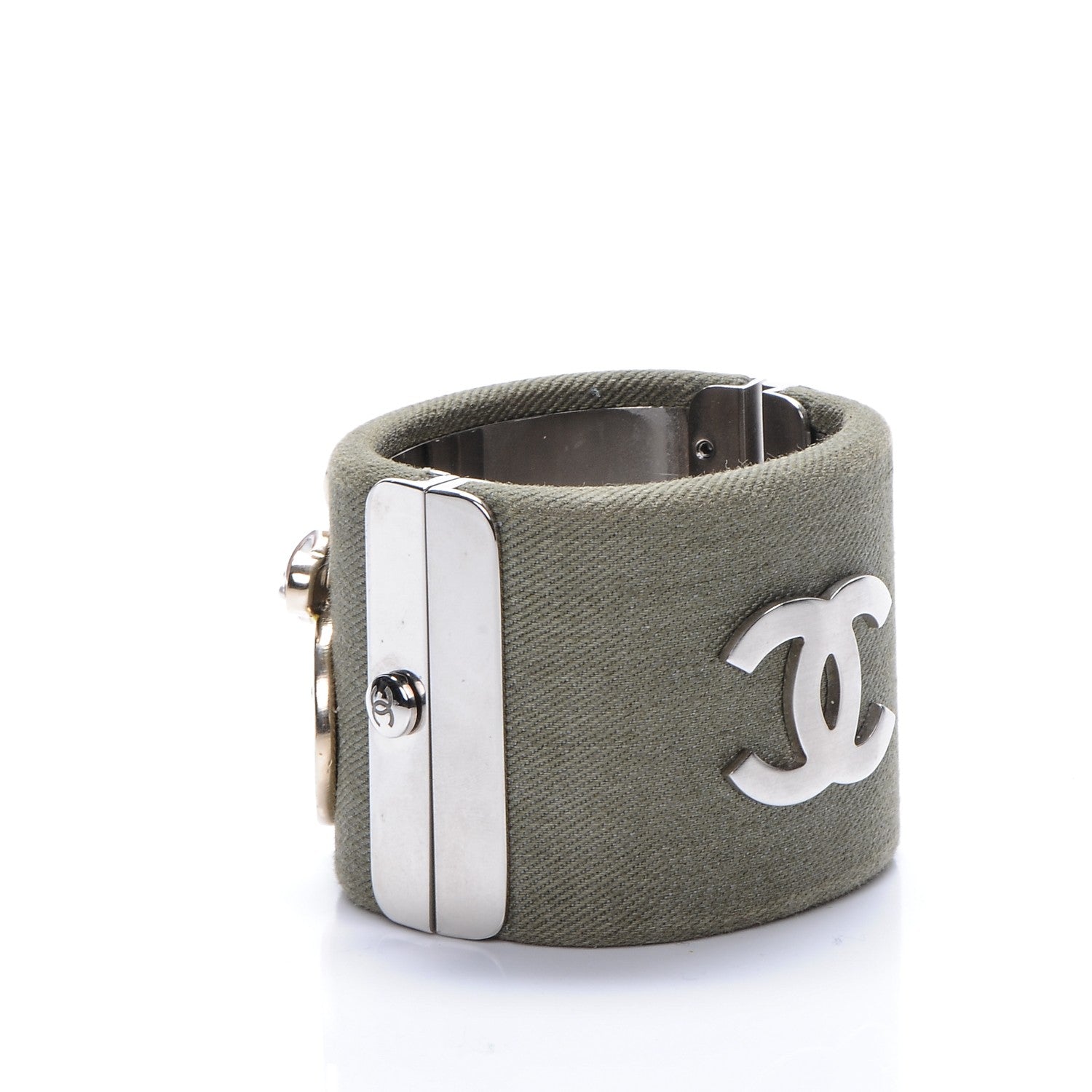 Chanel Canvas Pearl Enamel CC Cuff Green 3 of 5