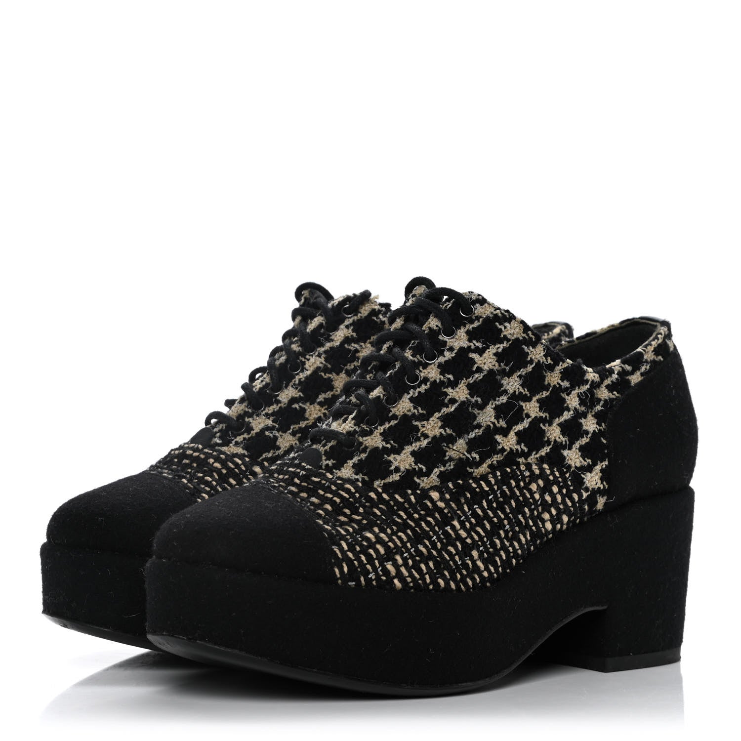 Chanel Tweed Lace Up Platform Oxfords 37 Black Multicolor 896528