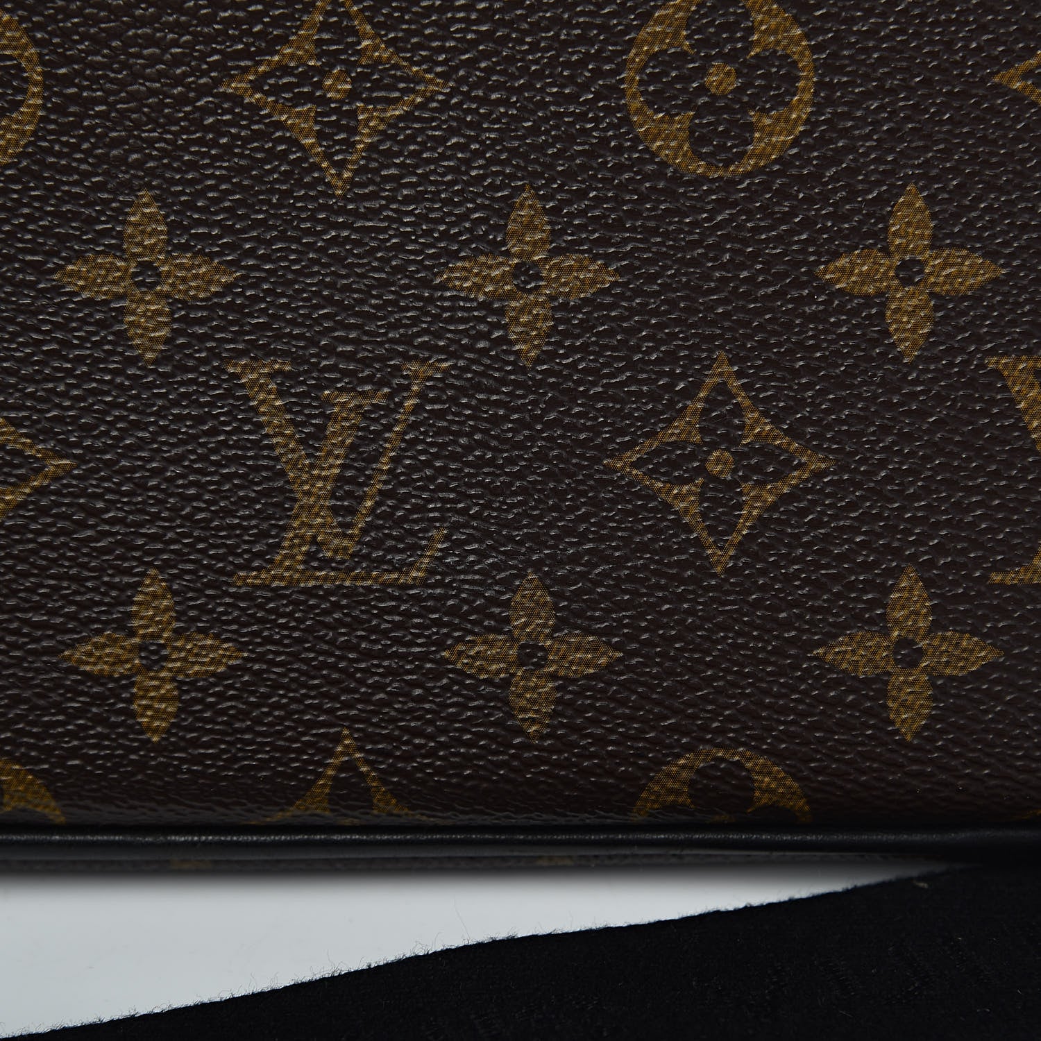 Louis Vuitton Monogram Macassar Porte-Documents Voyage GM 19 of 20
