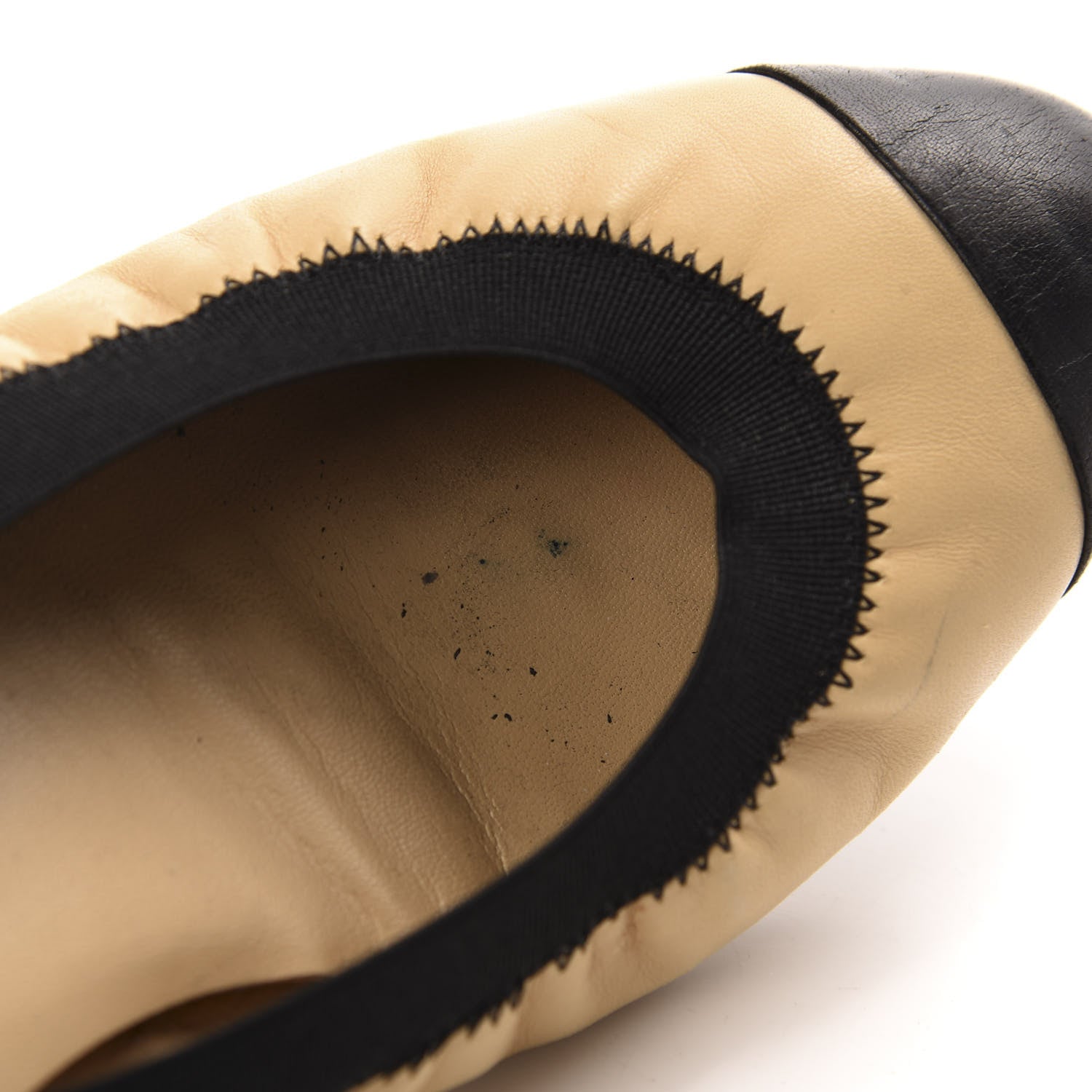 Chanel Lambskin CC Elastic Cap Toe Ballerina 39.5 Flats Beige Black 11 of 14