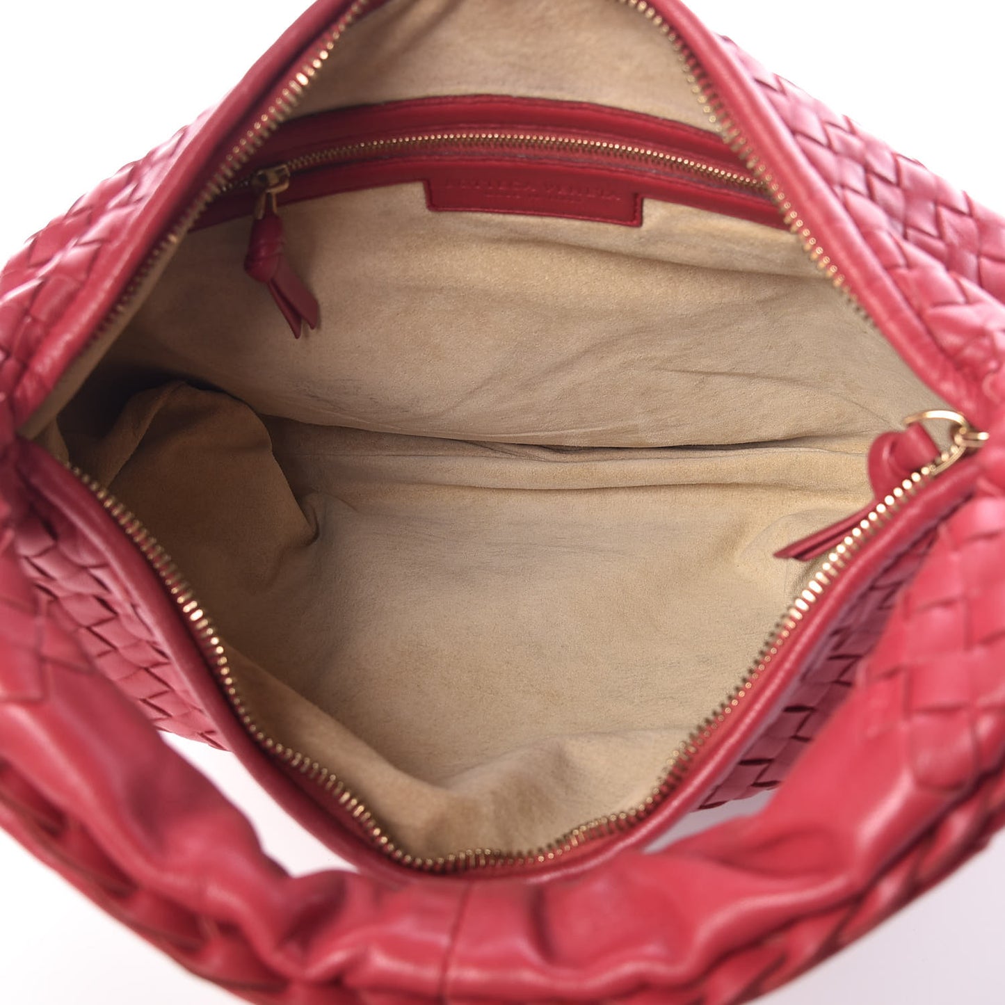 Nappa Intrecciato Medium Veneta Hobo Cassis