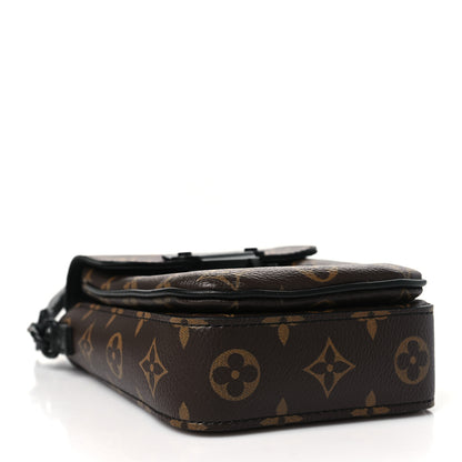 Louis Vuitton Monogram S Lock Vertical Wearable Wallet 4 of 9