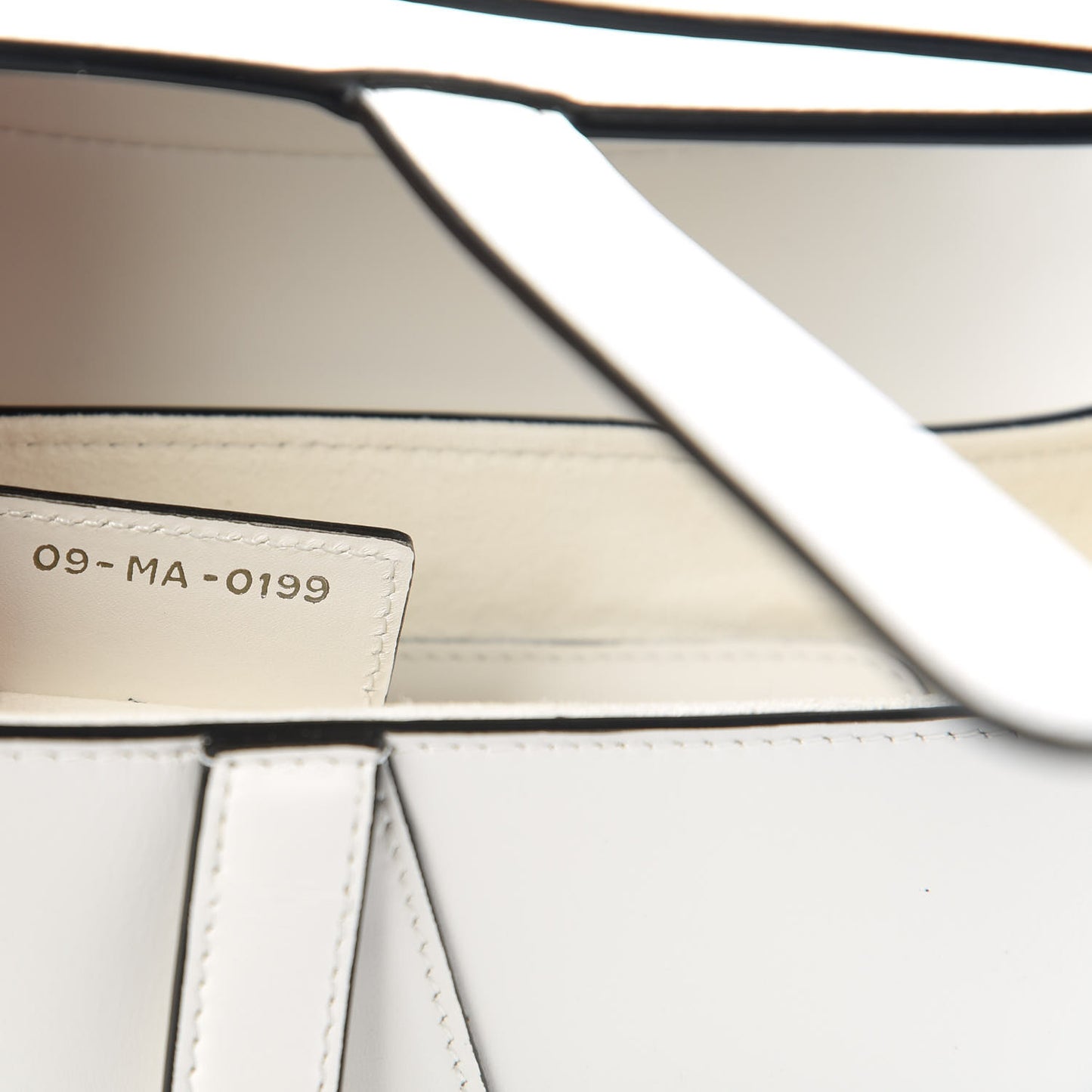 Smooth Calfskin Saddle Bag White