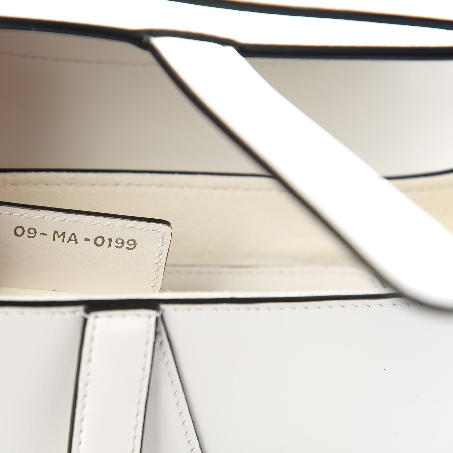 Christian Dior Smooth Calfskin Saddle Bag White 9 of 10