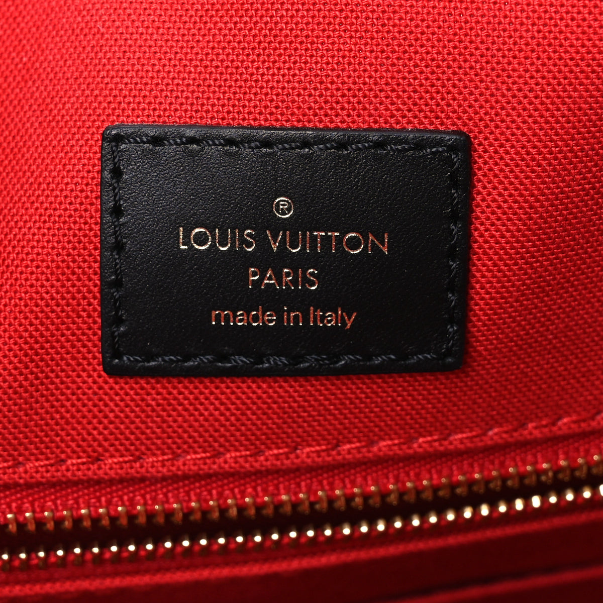 Reverse Monogram Giant Onthego MM