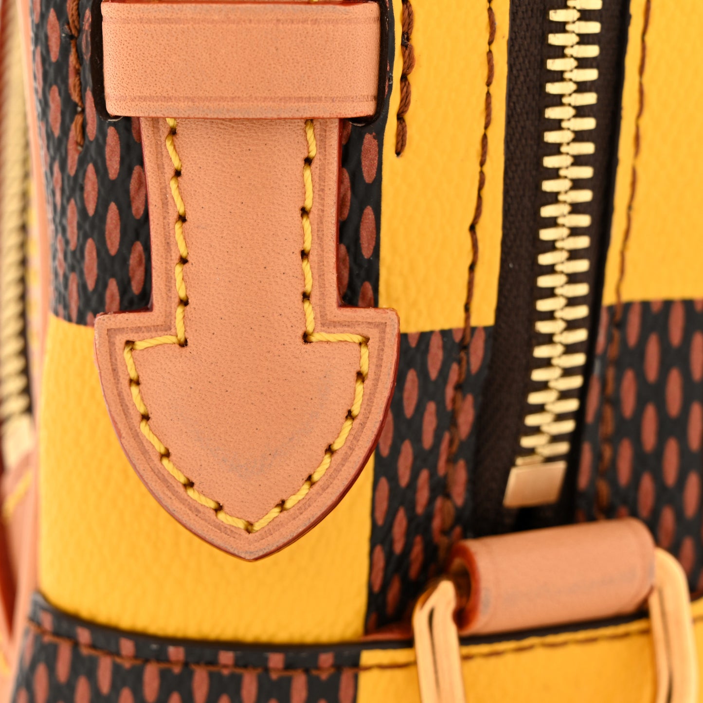 Damier Pop Chess Messenger Jaune Mat