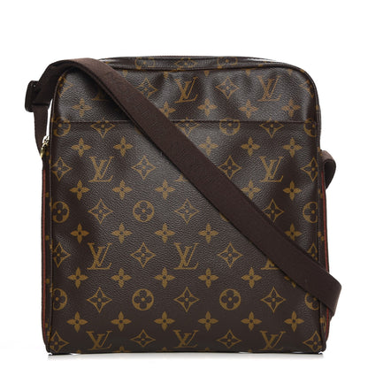 Louis Vuitton Monogram Trotteur Beaubourg 1 of 7
