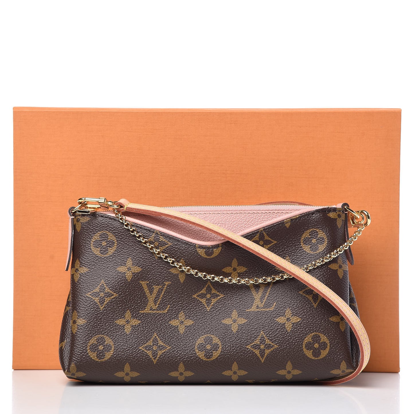Monogram Pallas Clutch Rose Poudre