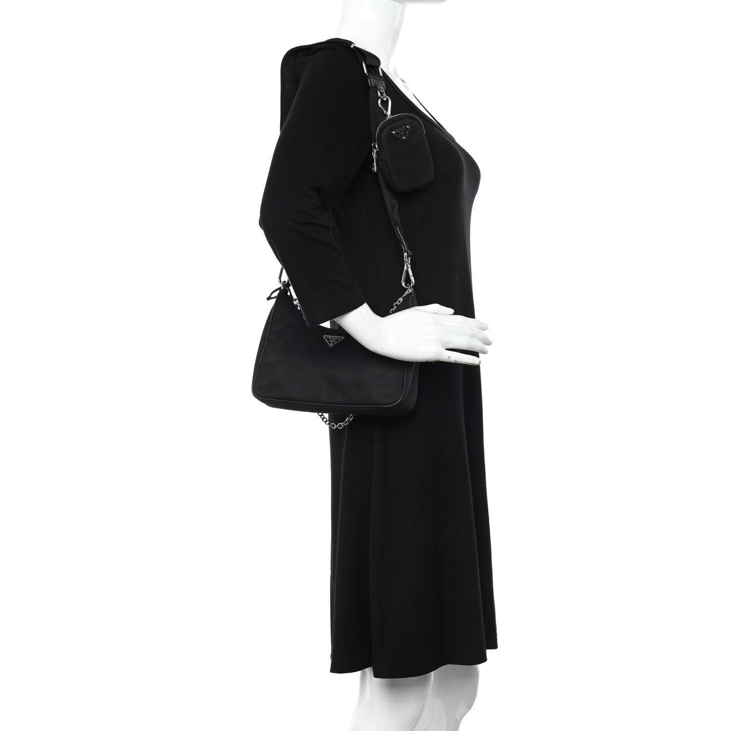Prada Nylon Re-Edition 2005 Shoulder Bag Black 2 of 13