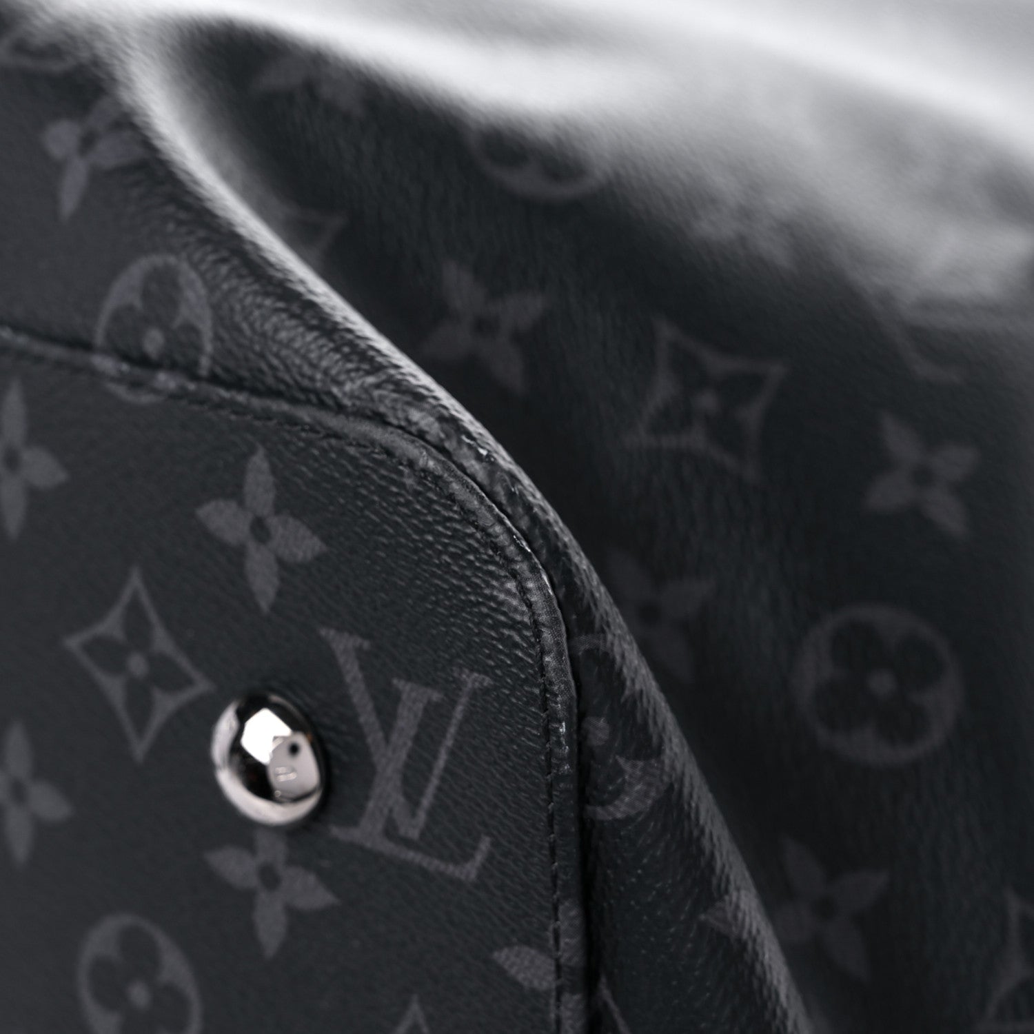 Louis Vuitton Monogram Eclipse Neo Greenwich 8 of 23