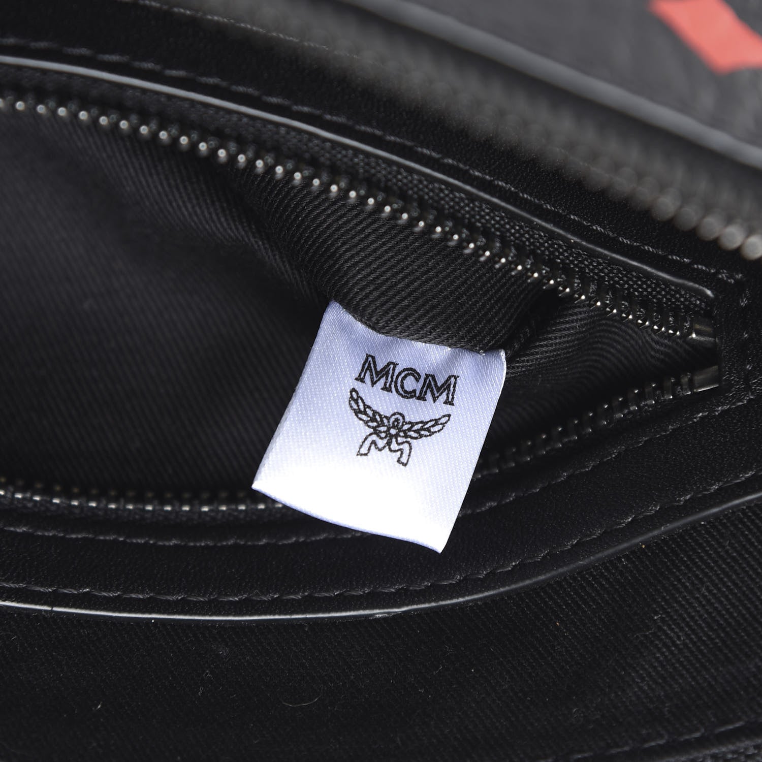 MCM Skyoptic Visetos Crossbody Pouch Spectrum Diamond Black 6 of 8