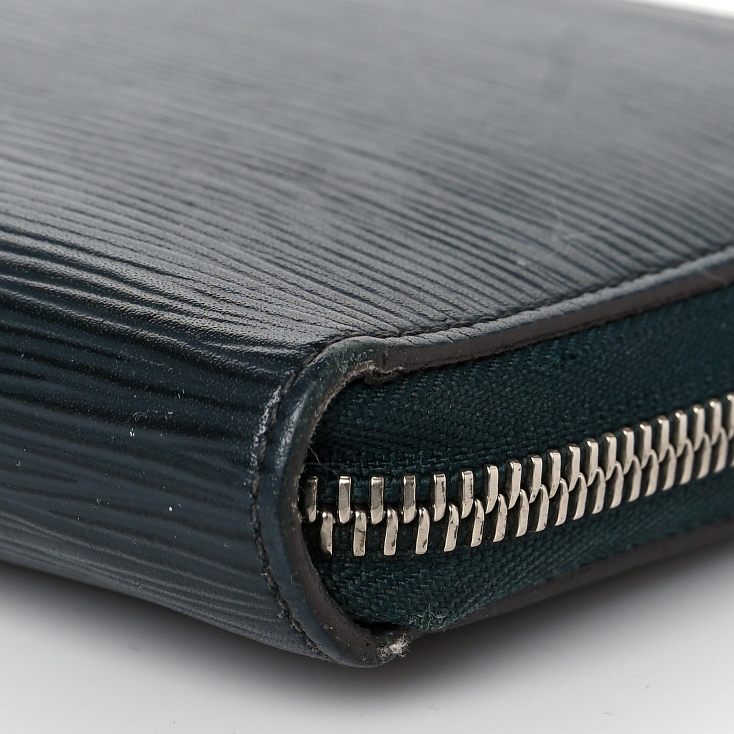 Epi Zippy Organizer Wallet Navy Stripes