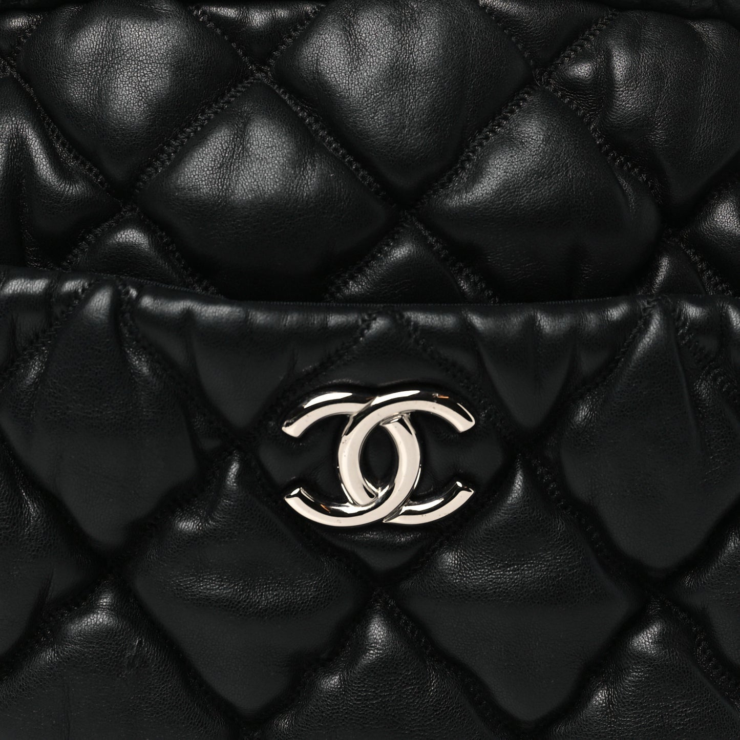 Lambskin Bubble Quilt Camera Case Black
