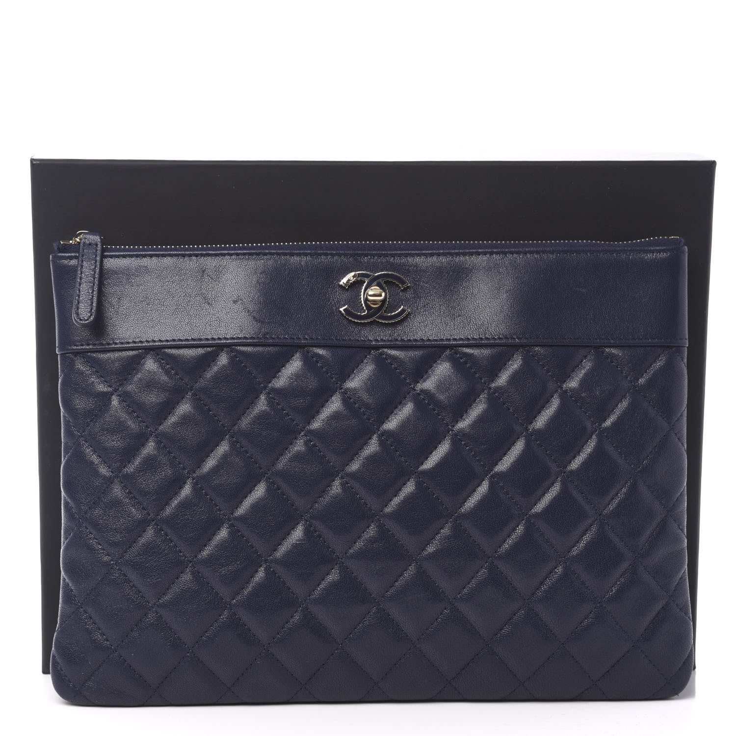 Chanel Sheepskin Quilted Medium Vintage Mademoiselle Cosmetic Case Navy 9 of 9