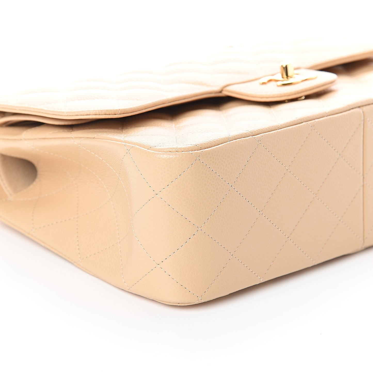 Caviar Quilted Jumbo Double Flap Beige Clair