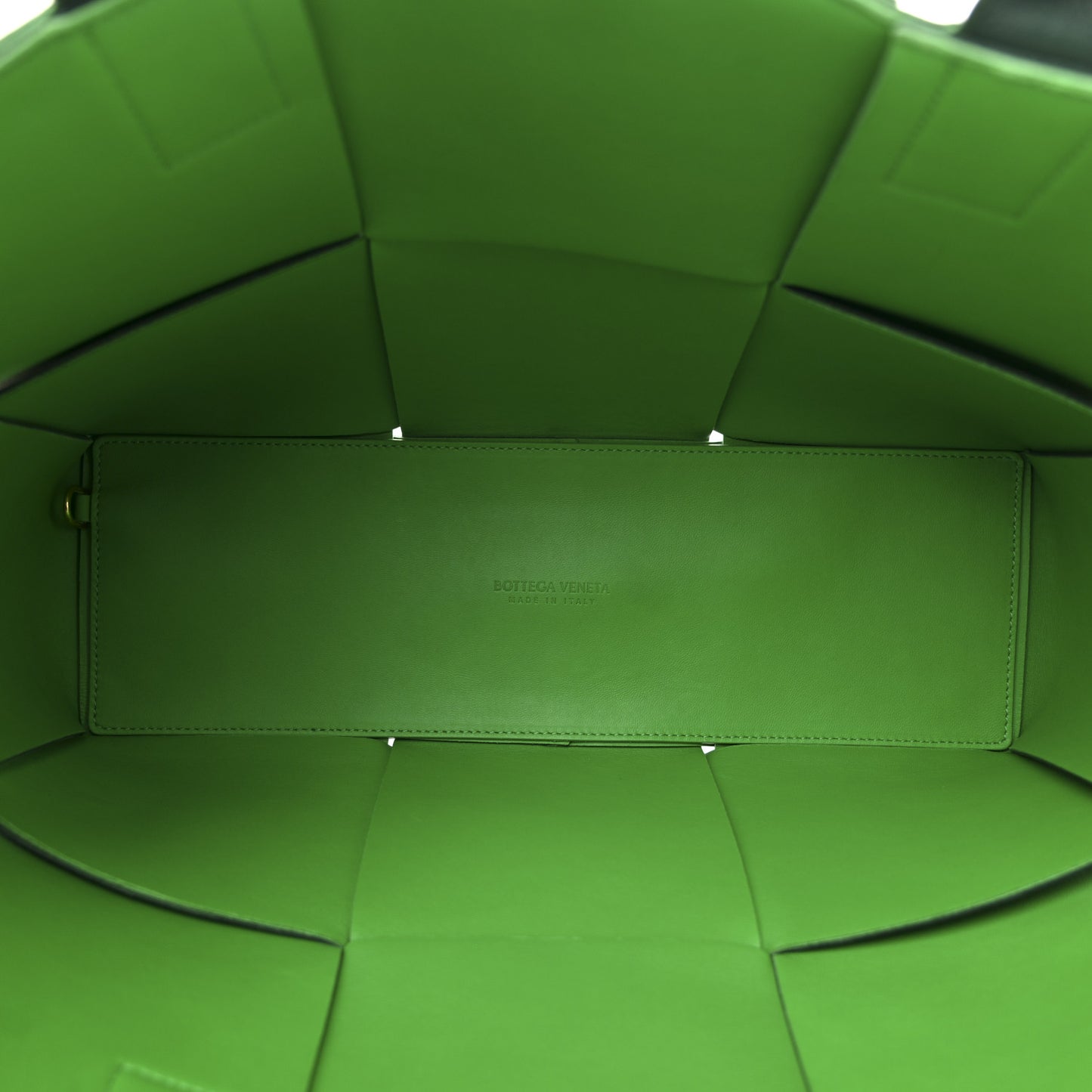 Calfskin Maxi Intrecciato Medium Arco Tote Raintree