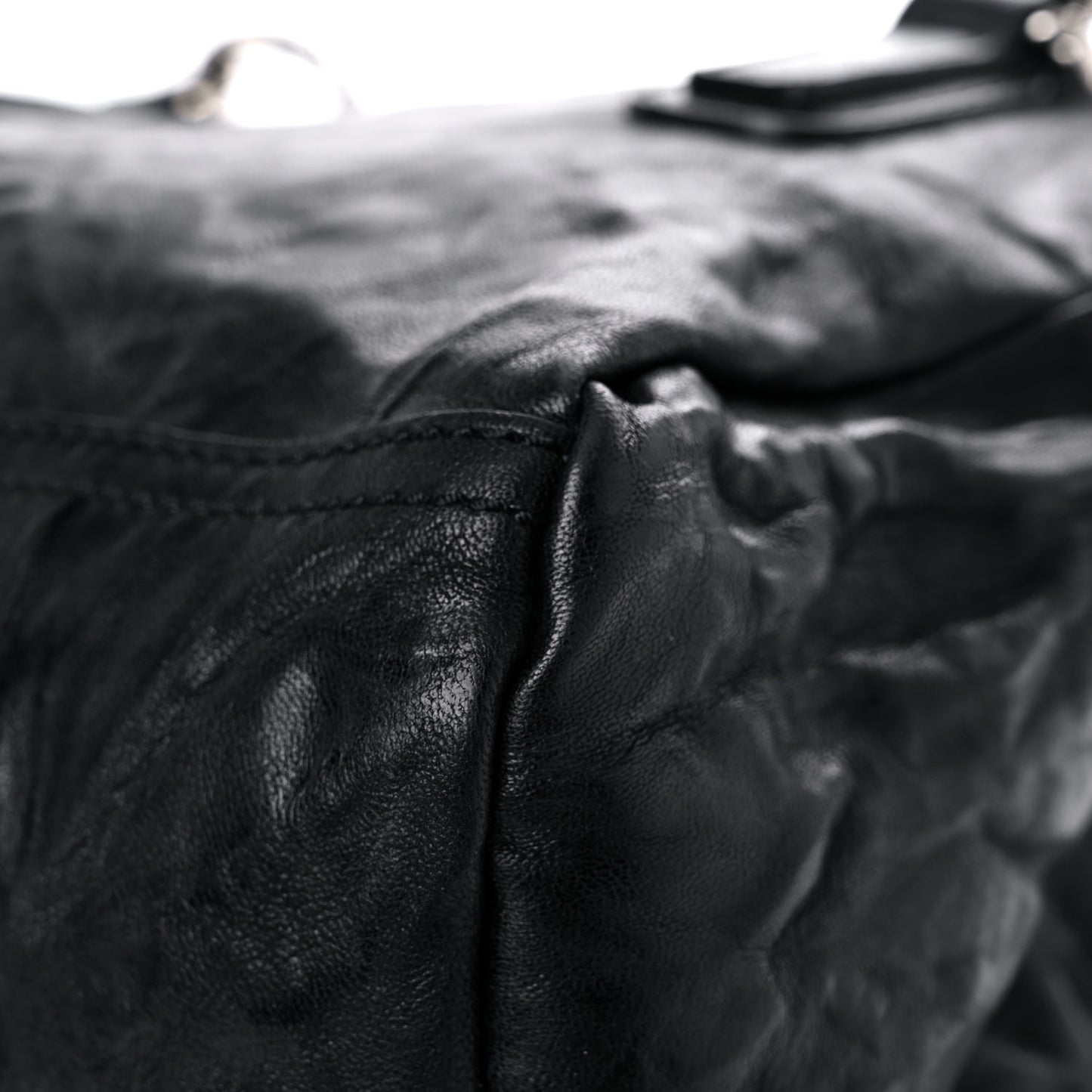 Tumbled Sheepskin Small Pandora Black