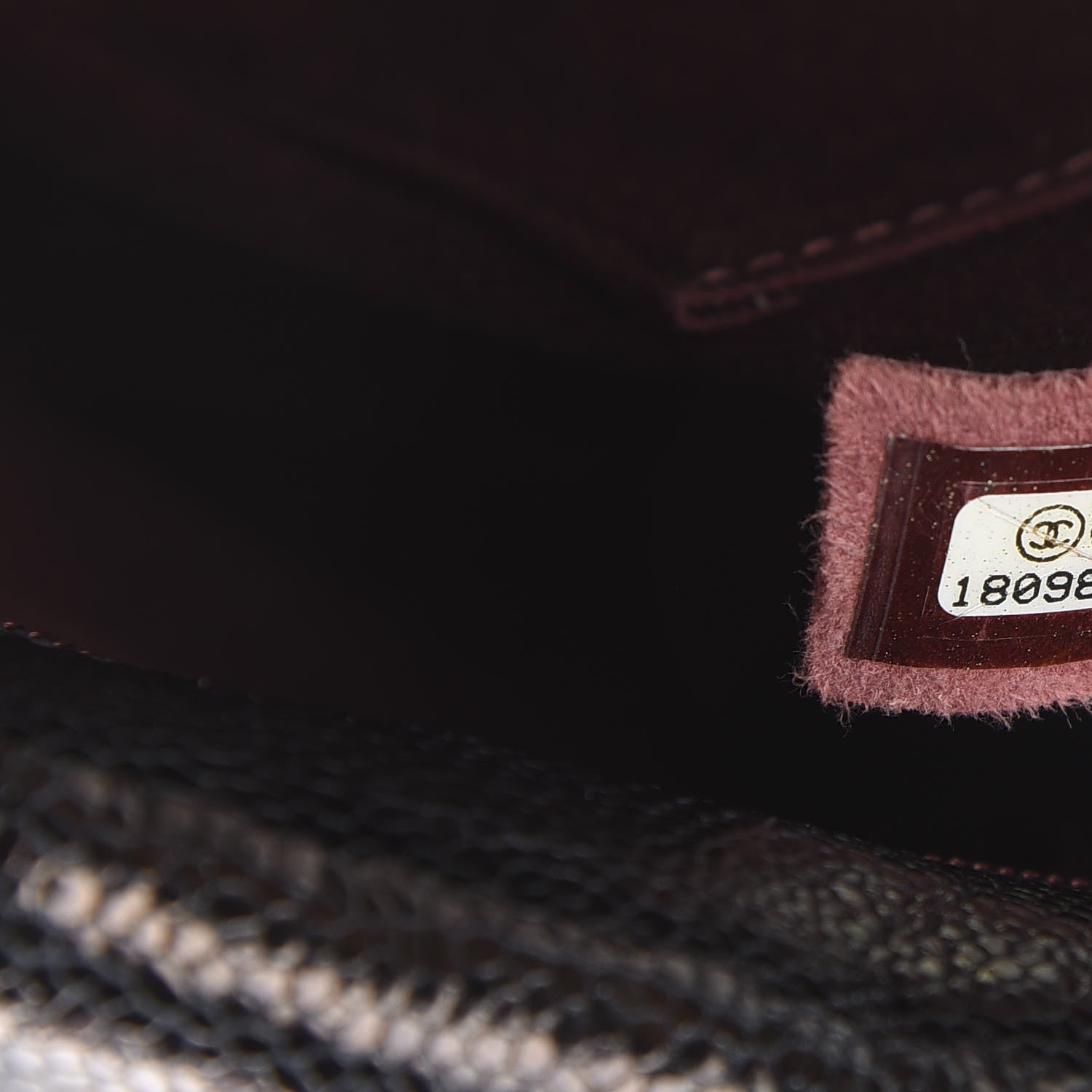 Chanel Crumpled Grained Calfskin Jumbo CC Crave Flap Black 8 of 9