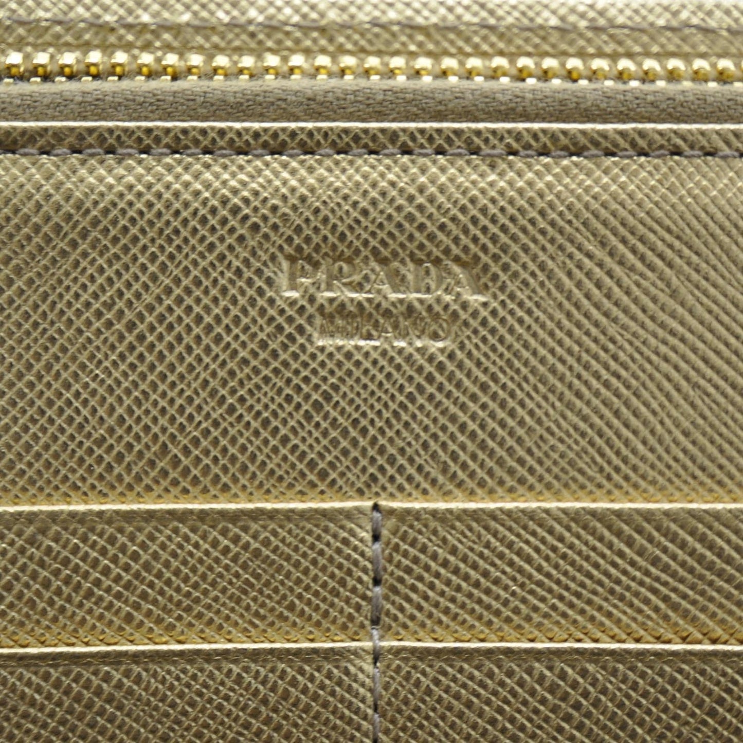 Saffiano Zip Around Bow Wallet Platino