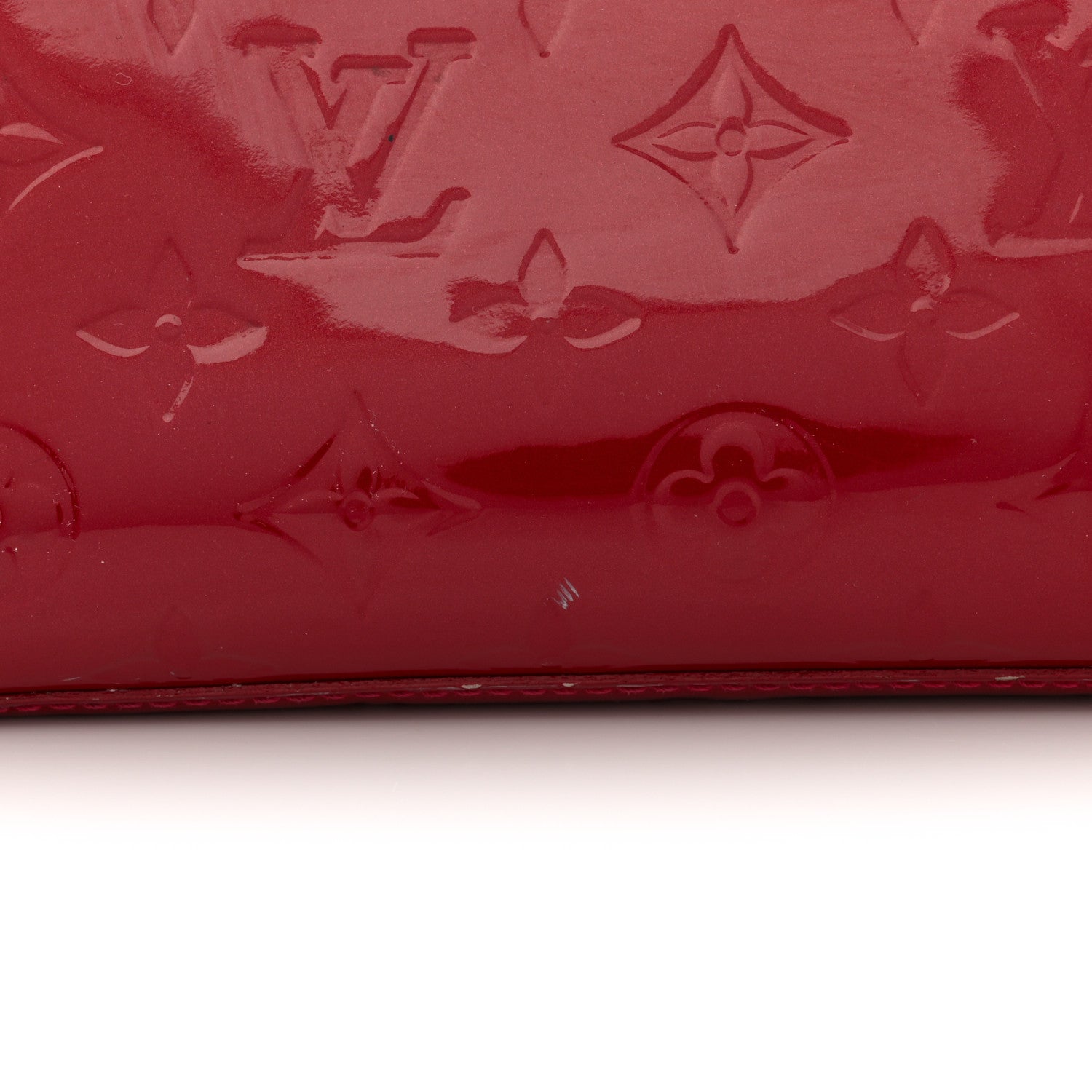 Louis Vuitton Vernis Bellevue GM Pomme D'Amour 14 of 18
