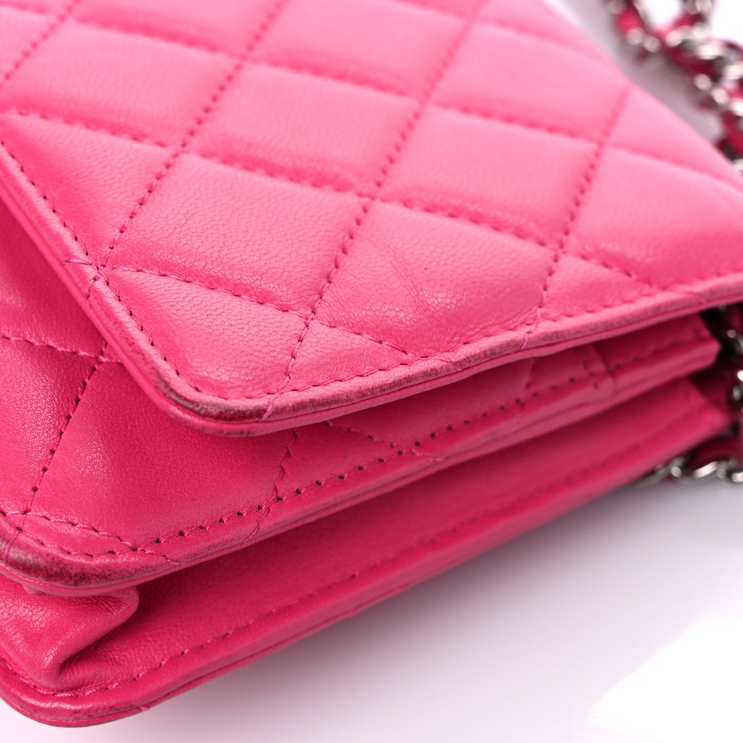 Lambskin Quilted Wallet on Chain WOC Pink