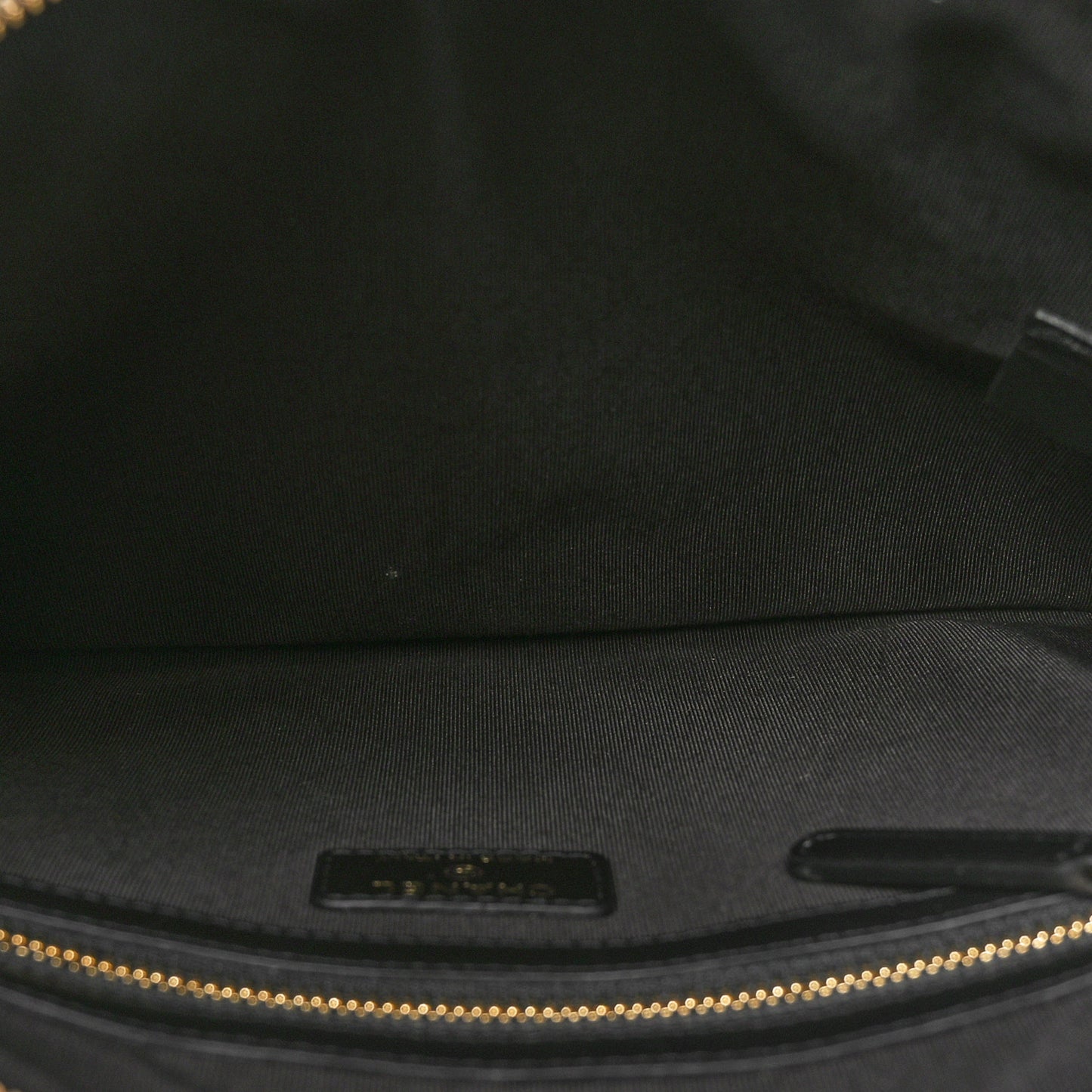 Calfskin Quilted Pearl Medium Cosmetic Case Black