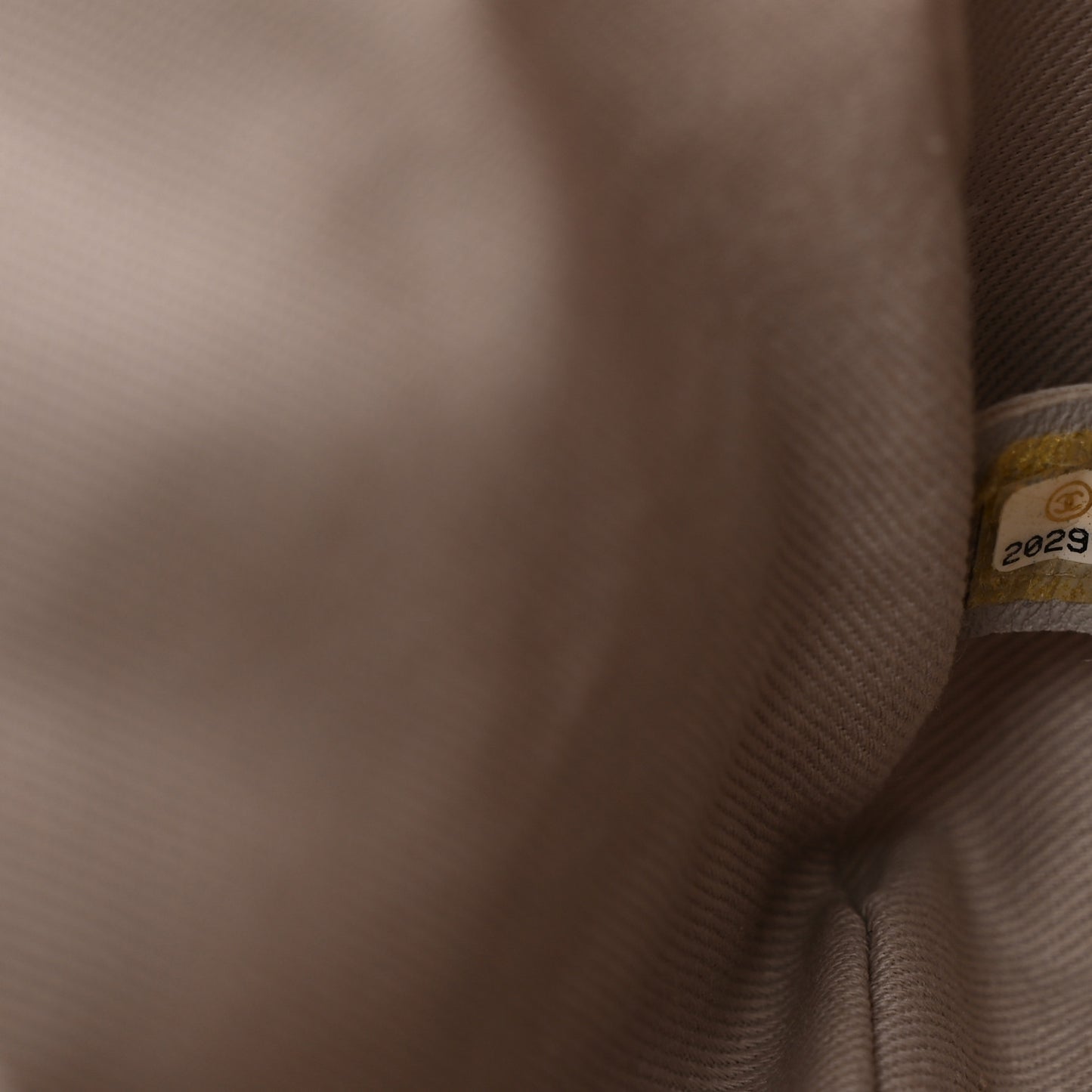 Caviar Quilted Jumbo Easy Flap Beige