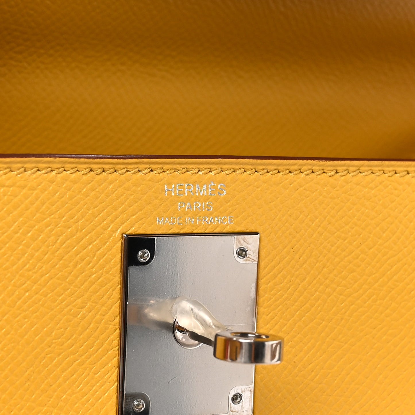 Epsom Kelly Sellier 28 Jaune Ambre