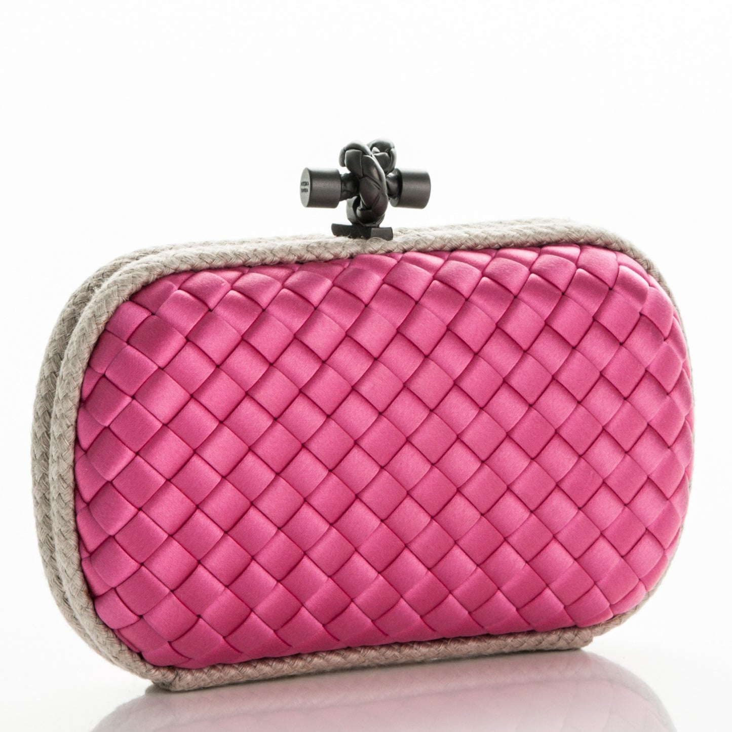 Satin Intreccio Impero Knot Clutch Rosa Shock