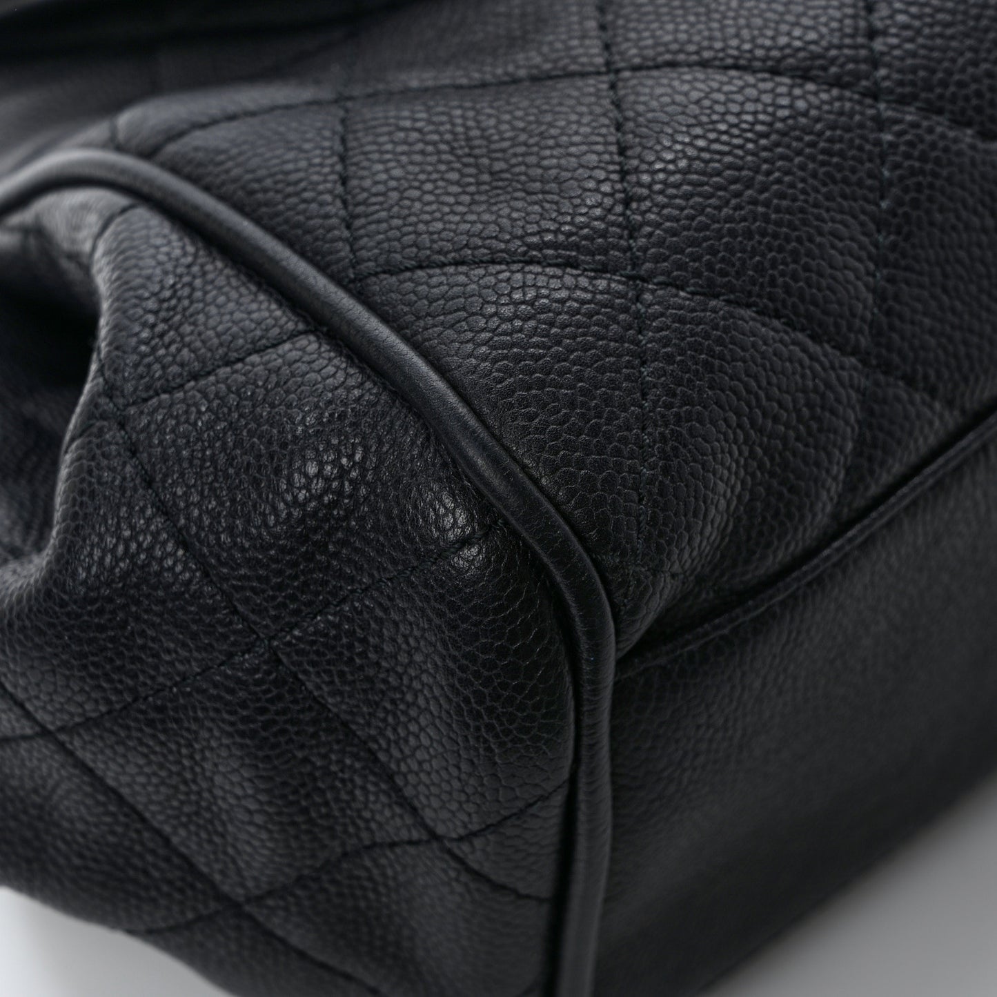 Caviar Quilted Timeless Accordion Flap Black