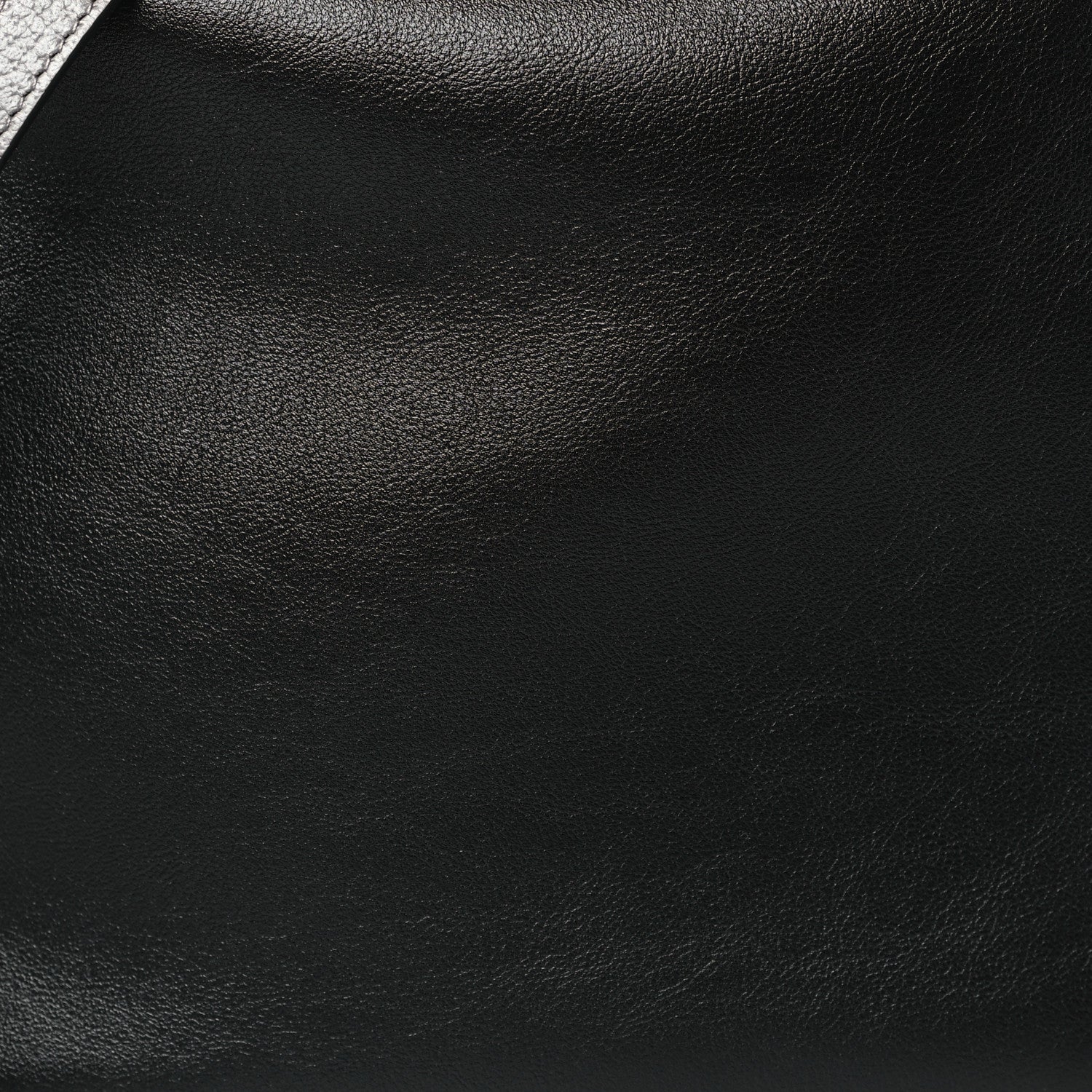 Gucci Softy Wonka Textured Dollar Calfskin Medium Diana Shoulder Bag Black Dusty Grey 7 of 9