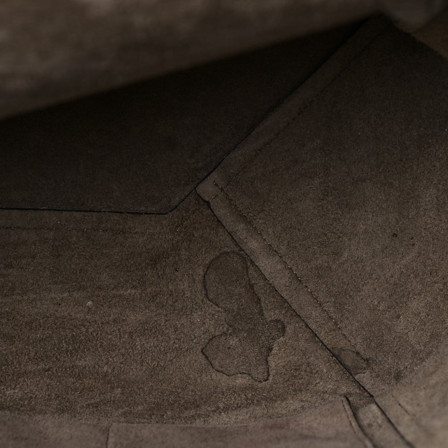Soft Grained Calfskin Medium Belt Cabas Phantom Taupe