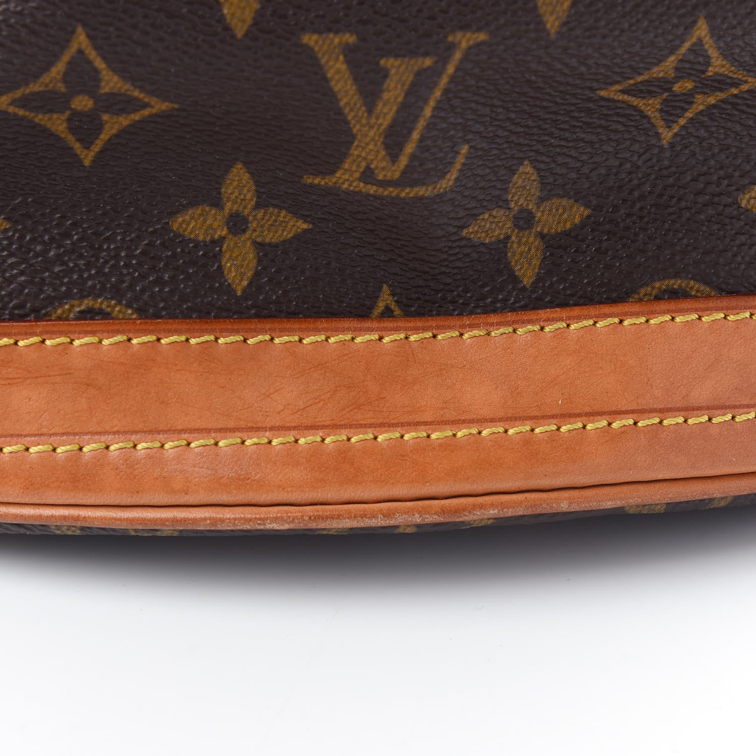 Louis Vuitton Monogram Petit Bucket 23 10 of 11