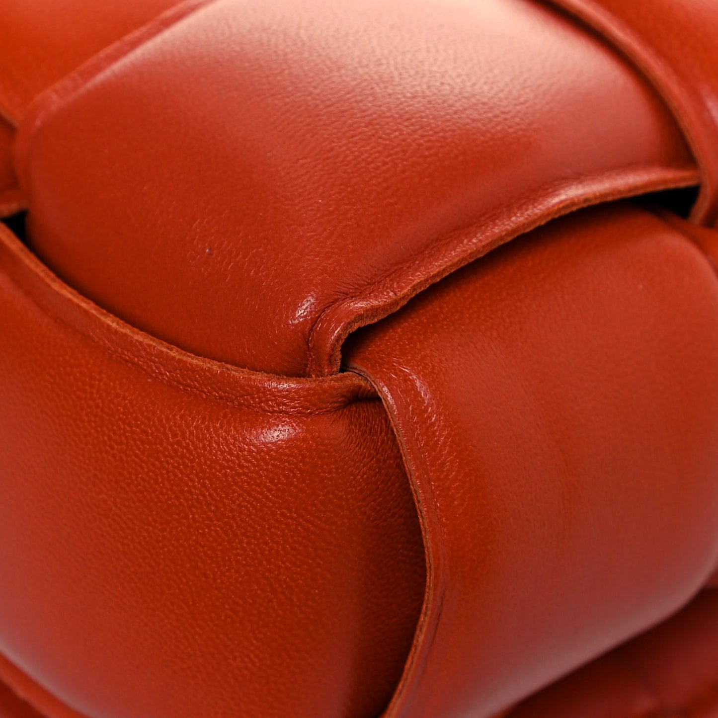 Lambskin Maxi Intreccio Padded Chain Cassette Crossbody Bag Maple