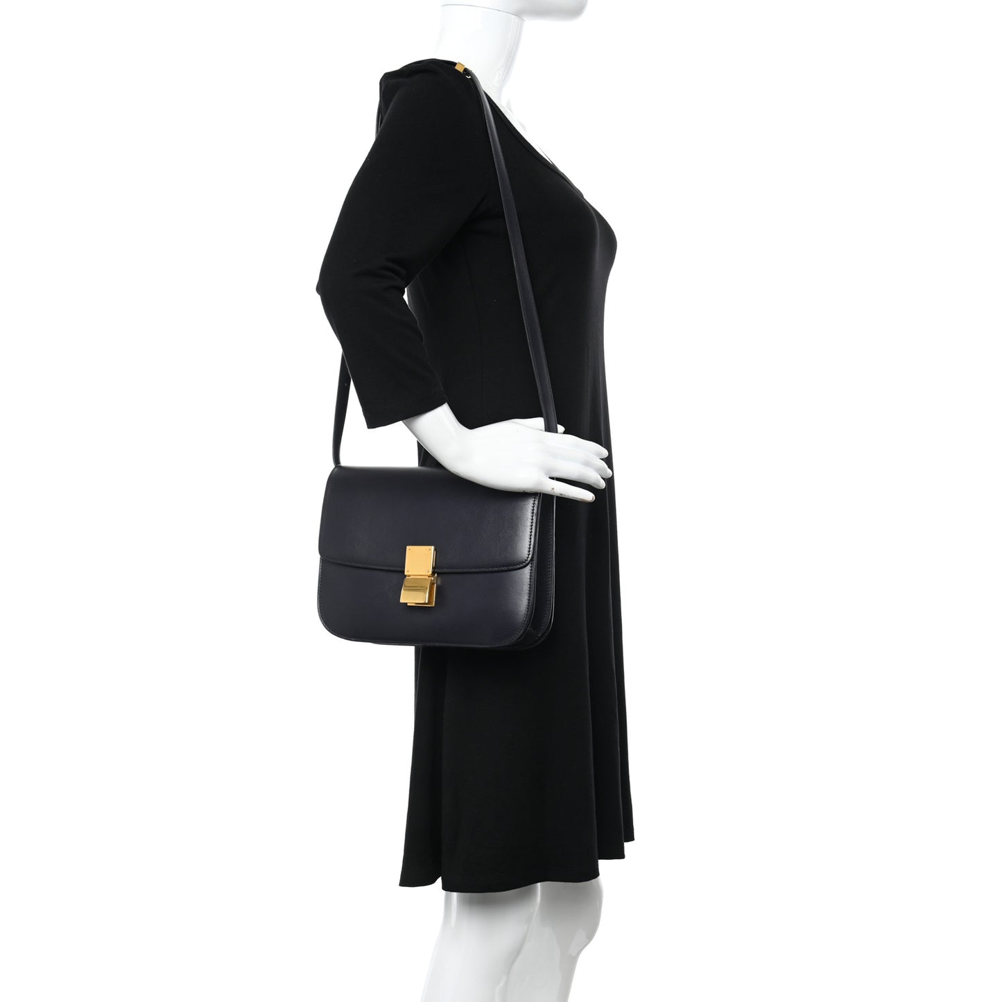 Box Calfskin Medium Classic Box Flap Bag Navy