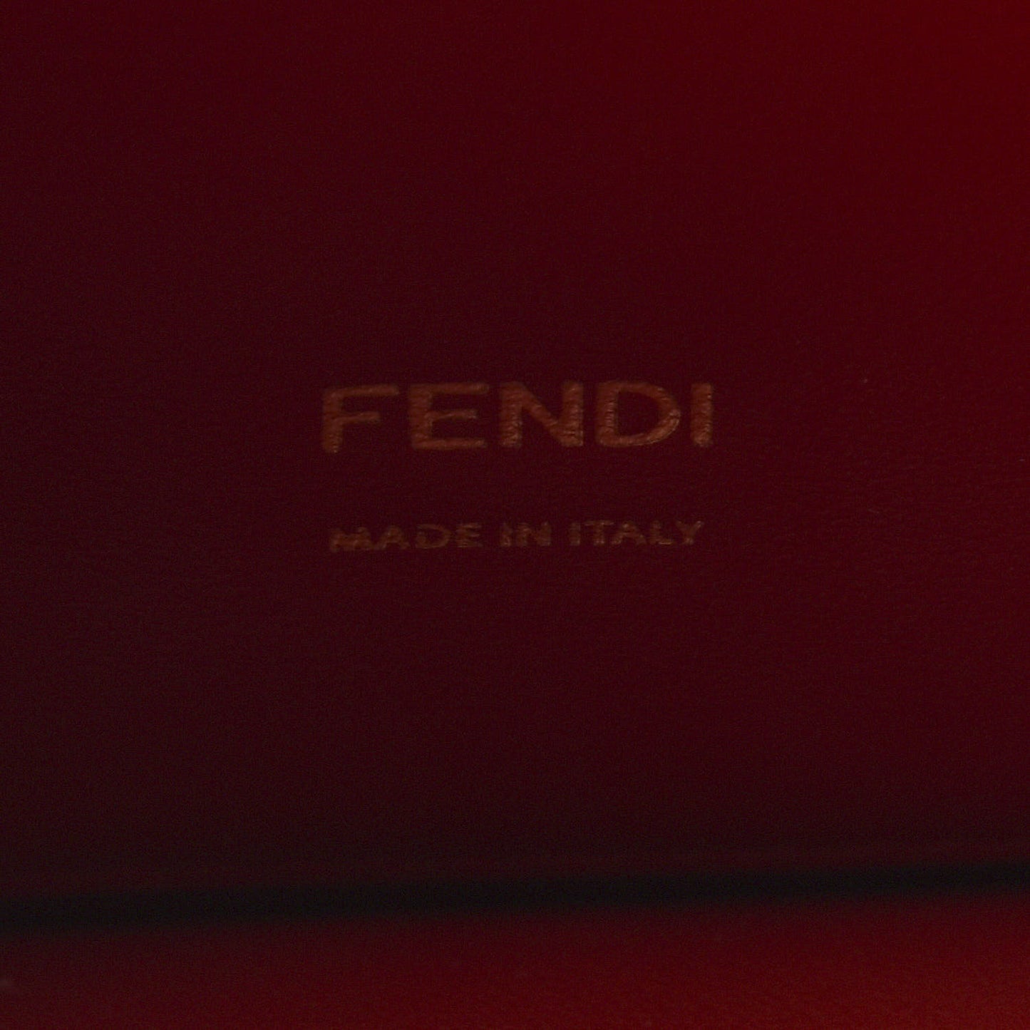 Vitello Grace Matte F is Fendi Kan U Shoulder Bag Black