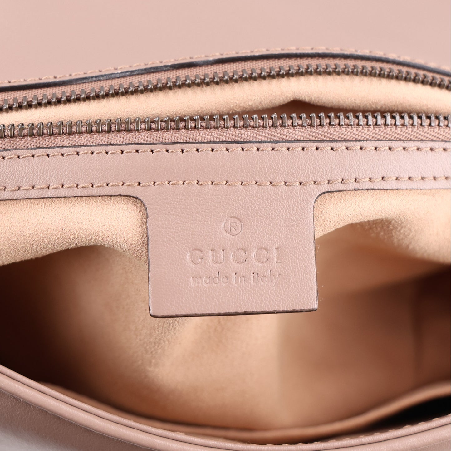 Calfskin Matelasse Medium GG Marmont Shoulder Bag Porcelain Rose