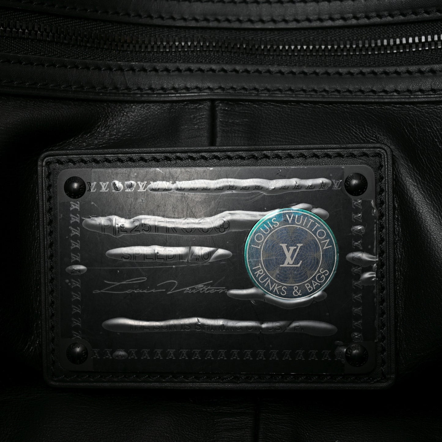Calfskin Monogram Speedy P9 Bandouliere 40 Ultra Black
