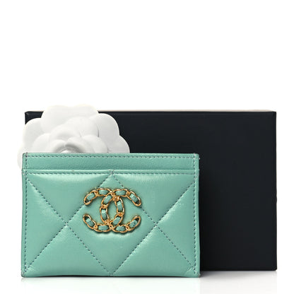 Chanel Lambskin Quilted Chanel 19 Card Holder Green 10 of 10