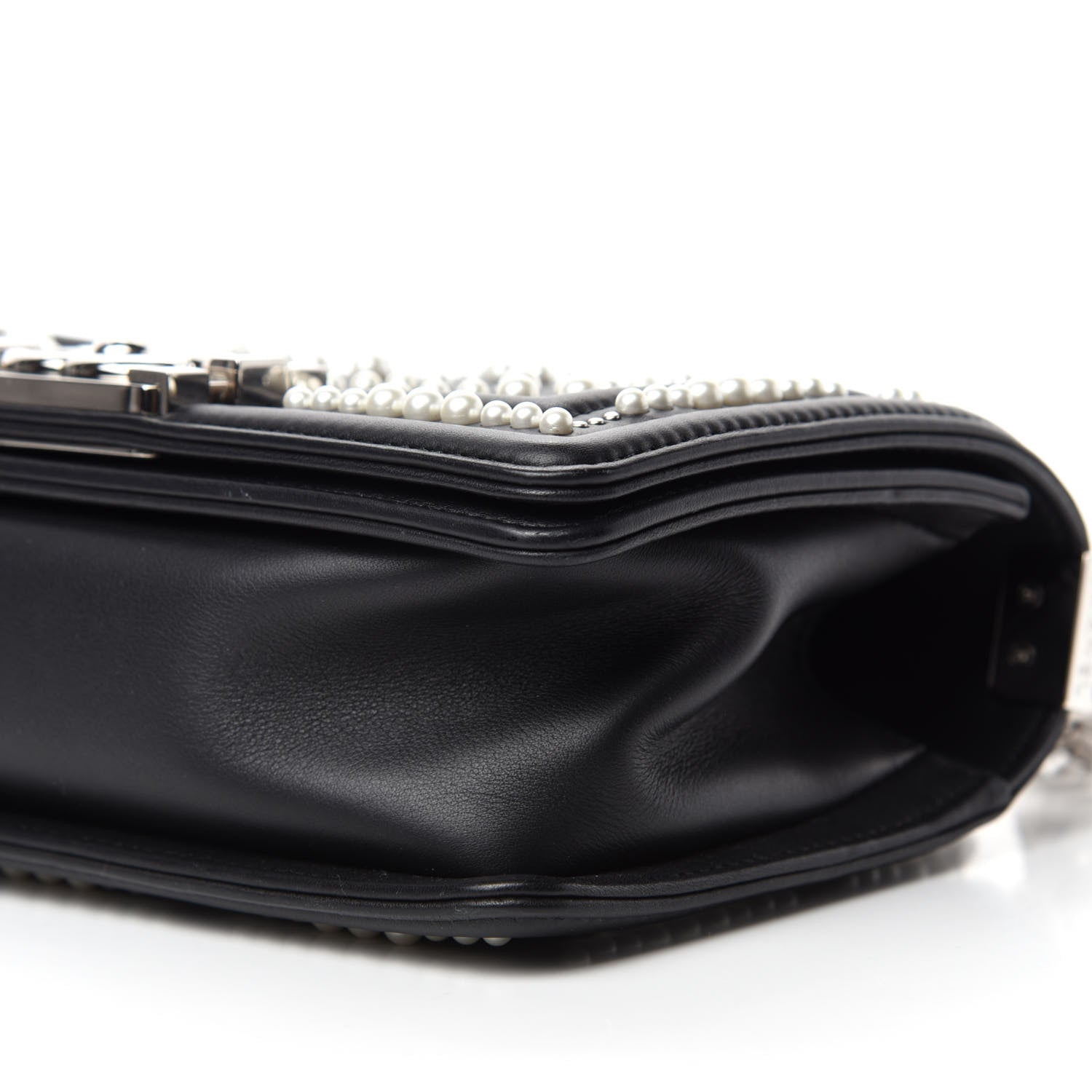 Chanel Calfskin Pearl Chevron Small Boy Flap Black 7 of 11