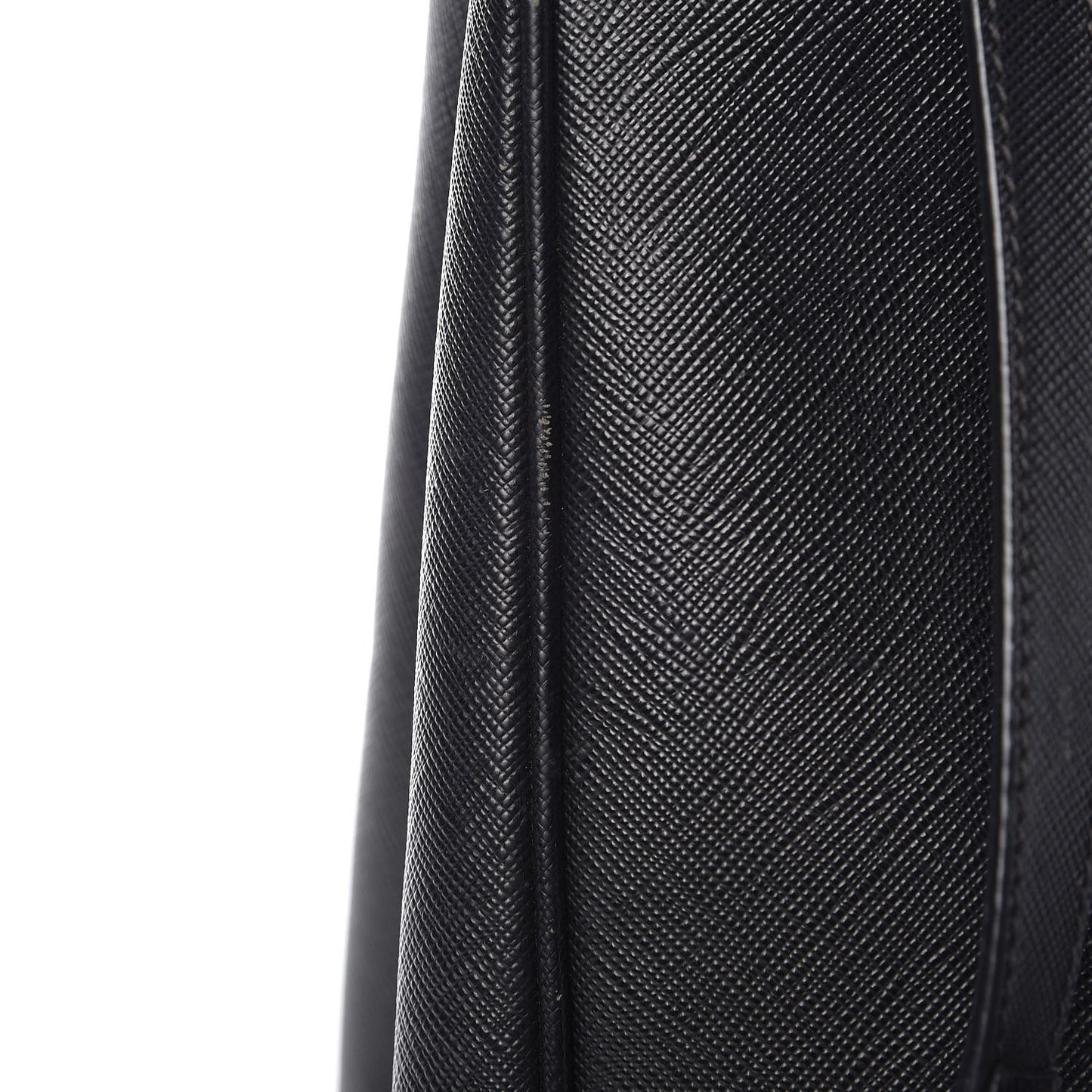 Saffiano Medium Galleria Double Zip Tote Black